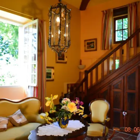 Les Loges Du Manoir Lodge